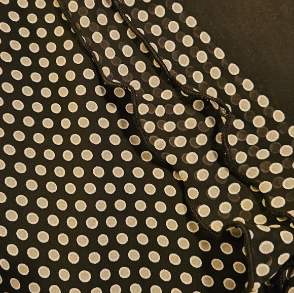 Ispiri polka dot ruffled blouse - Picture 8 of 14